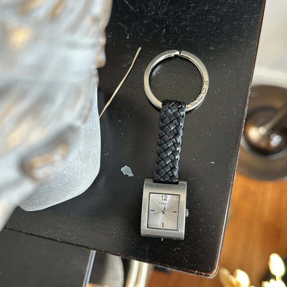 FOSSIL watch keychain